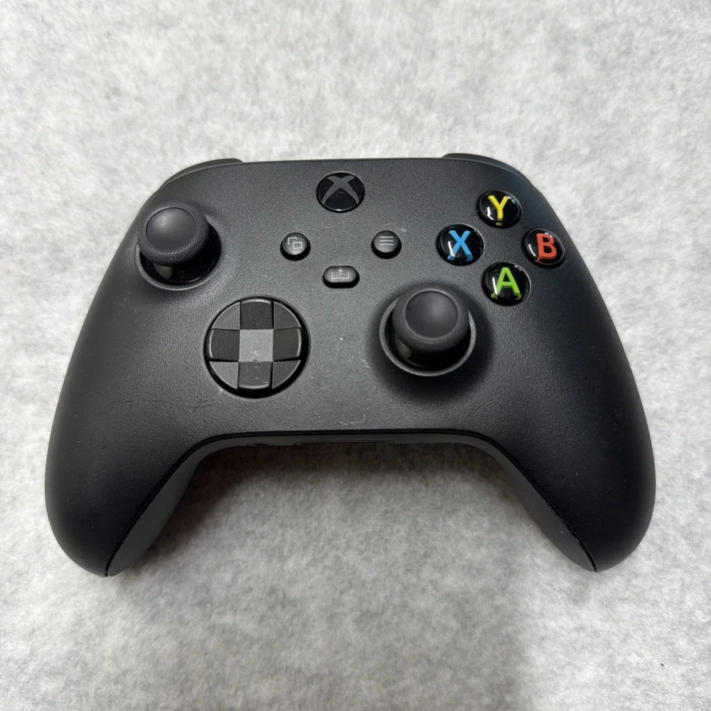 Microsoft Xbox Wireless Controller 1914 Carbon Black One Series X|S Tested